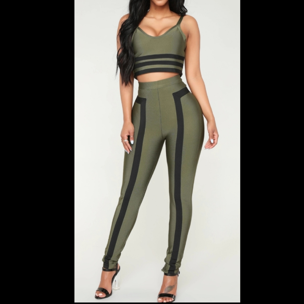 FASHION NOVA SET